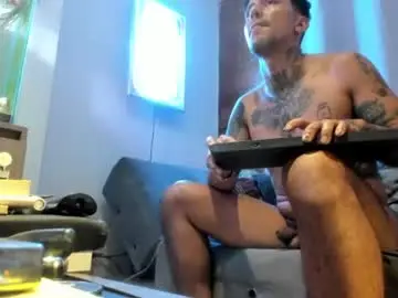 Chaturbate Free Live Porn of dylanstonne1