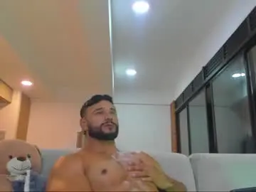 Chaturbate Live Sex Cam of jackson_wayne__
