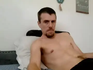 Chaturbate Live Sex Cam of kcdowdy90