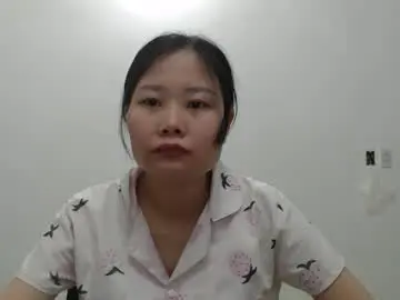 Chaturbate Nude Webcam of kitti_baby2x