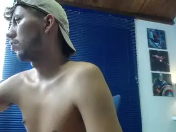 Chaturbate Live Sex Cam of xxx_thesupercum