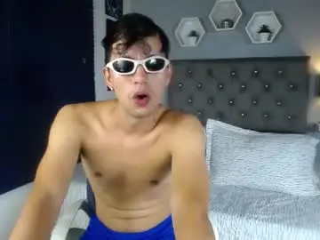 Chaturbate Best live sex cam show of xxx_thesupercum