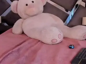 Chaturbate Adult Video Chat of rainpearls