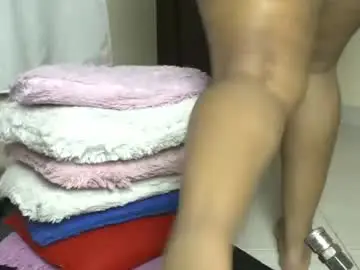 Chaturbate Adult Video Chat of yiseth_02