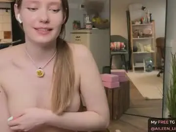 Chaturbate Nude Webcam of aileen__