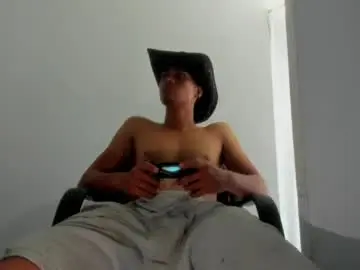 Chaturbate Live Sex Cam of angelo000000000000000x