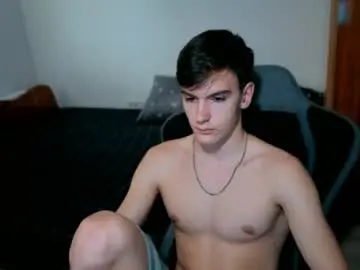 Chaturbate Live Sex Cam of bradyflint