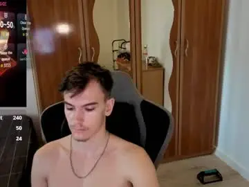 Chaturbate Live Sex Cam of bradyflint