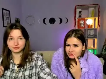 Chaturbate Free Porn Cam of helli_belli