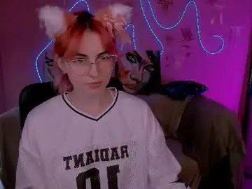 Chaturbate Free Porn Cam of helli_belli