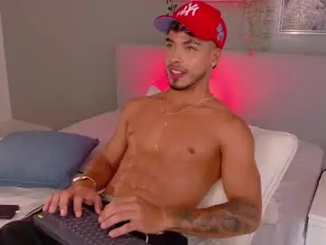 Chaturbate Nude Webcam of ken_boy_