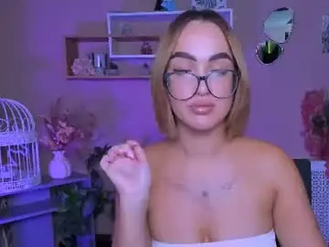 Chaturbate Live Porn of layla_moon1