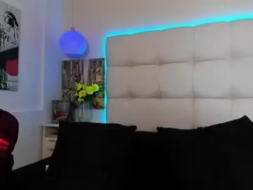 Chaturbate Best live sex cam show of luna_cami4