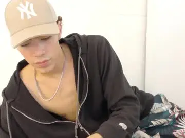 Chaturbate Watch Live Sex Cams of monyel_blake