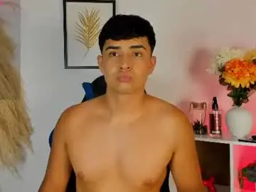 Chaturbate Live Sex Cam of thiago_connor21