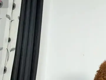 Chaturbate Live Sex Cam of dip_chocolate