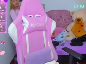 Chaturbate Best live sex cam show of ema_tayy