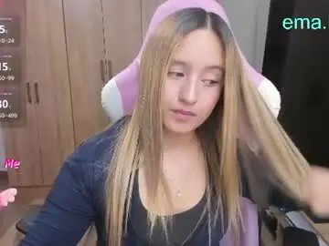 Chaturbate Free Porn Cam of ema_tayy