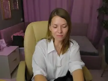 Chaturbate Free Porn Cam of kira_miragee