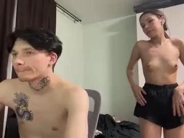 Chaturbate Adult Video Chat of merrieflaggs
