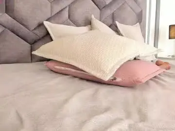 Chaturbate Best live sex cam show of tahliamoreau