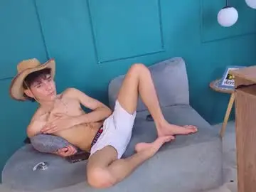 Chaturbate Watch Live Sex Cams of christopher_robin4