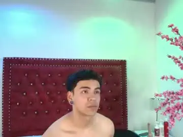 Chaturbate Watch Live Sex Cams of jaden_and_sofia