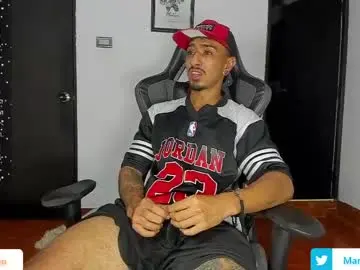 Chaturbate Live Sex Cam of martin_granch