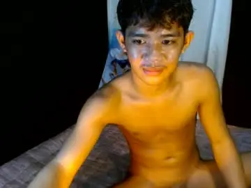 Chaturbate Live Sex Cam of asianjoshua21