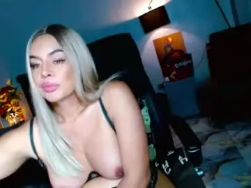 Chaturbate Nude Webcam of insatiable_queen16