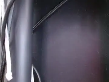 Chaturbate Live Sex Cam of malitamuymal22