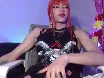 Chaturbate Live Sex Cam of megan_queen12