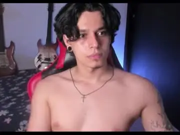 Chaturbate Live Sex Cam of asmodeuszz