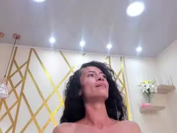 Chaturbate Watch Live Sex Cams of becca_milf