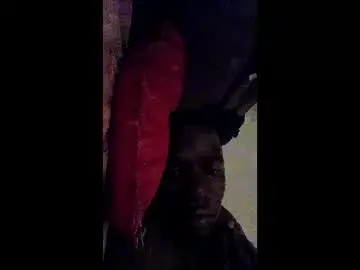 Chaturbate Live Porn of cumboy0751