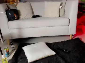 Chaturbate Watch Live Sex Cams of emilybta