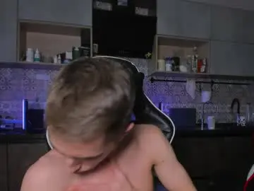 Chaturbate Live Sex Cam of esthetics_boys