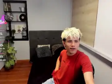 Chaturbate Live Sex Cam of stich_23