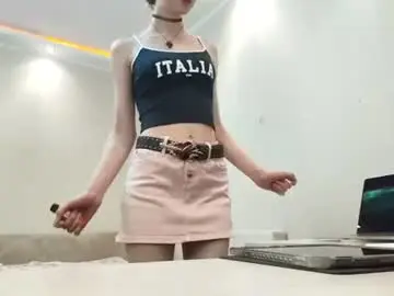 Chaturbate Best live sex cam show of yoshiezerbel