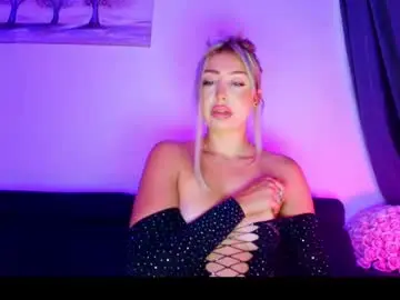 Chaturbate Adult Video Chat of abella_soleill