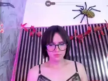 Chaturbate Best live sex cam show of cyka_semenobitch