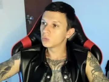 Chaturbate Best live sex cam show of masterdave7