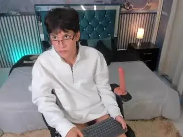 Chaturbate Watch Live Sex Cams of max_hunter1