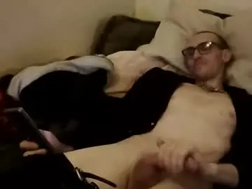 Chaturbate Watch Live Sex Cams of willbarringer12