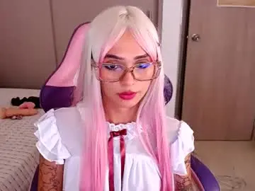 Chaturbate Live Sex Cam of bluee_v