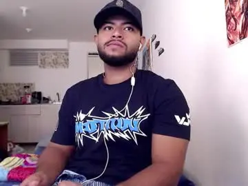 Chaturbate Best live sex cam show of kleyton336