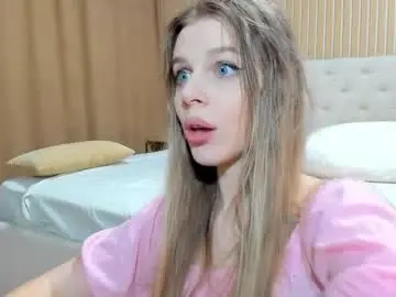 Chaturbate Adult Webcam of mila_polly_and_forester