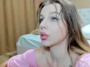 Chaturbate Live Porn of mila_polly_and_forester