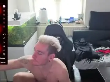 Chaturbate Live Porn of rayzel_white