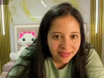 Chaturbate Live Sex Cam of sara_tellez_s